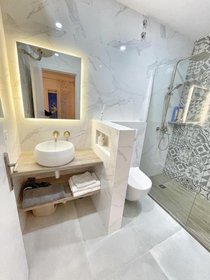 Luna Ensuites Centro Málaga Extérieur photo