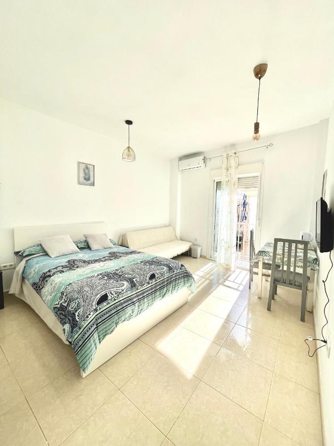 Luna Ensuites Centro Málaga Extérieur photo